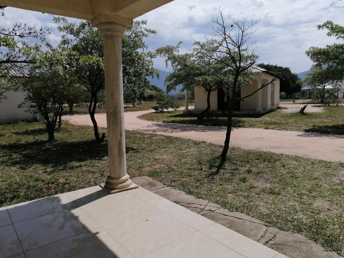 Moholoholo Lodge Acornhoek Ngoại thất bức ảnh